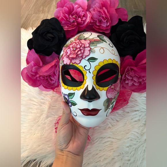 Floral Day of the Dead Mask with Pink Lace Veil - Picture 3 of 4